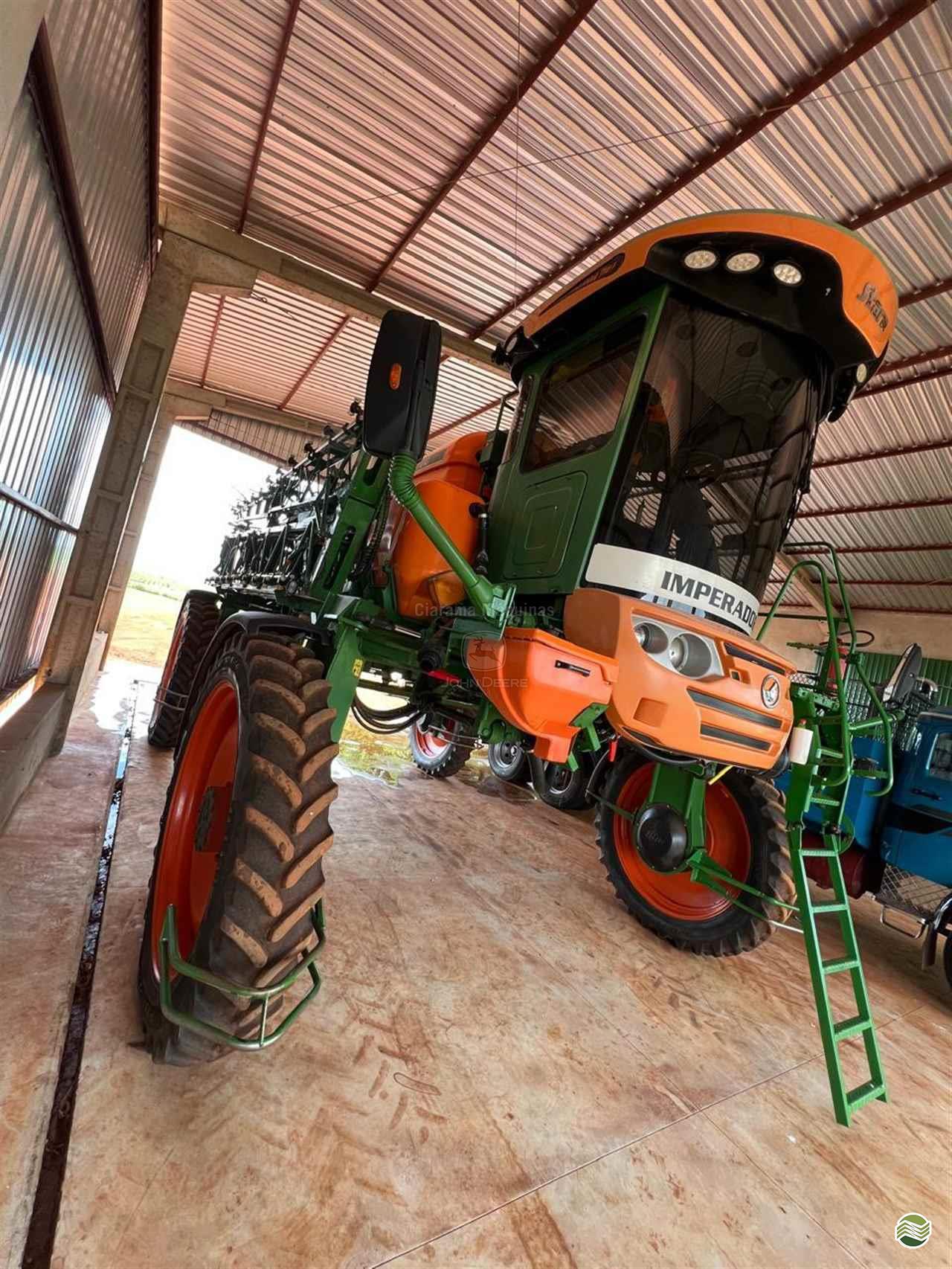 PULVERIZADOR STARA IMPERADOR 3100 Tração 4x4 Ciarama Máquinas - John Deere - Matriz PONTA PORA MATO GROSSO DO SUL MS